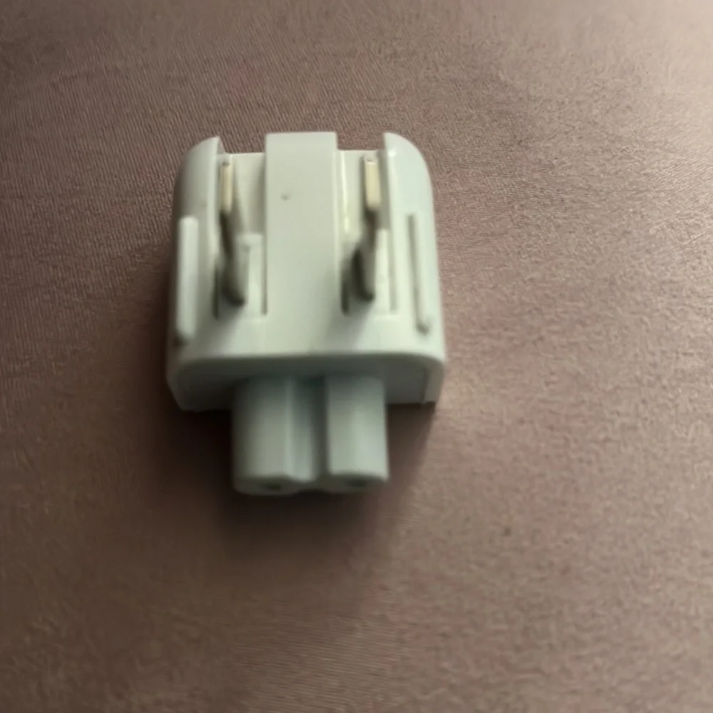 Apple charger adapter